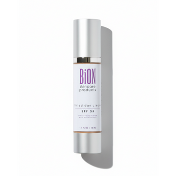 BiON Skincare sävyttävä päivävoide SPF 35, kasvovoide kevyellä sävyllä ja fysikaalisella aurinkosuojalla.